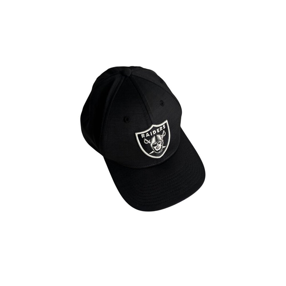 Las Vegas Raiders New Era NFL Cap M/L Black Polyester & Spandex